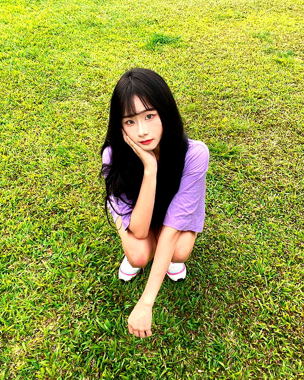 lai_931201 instagram image archive image