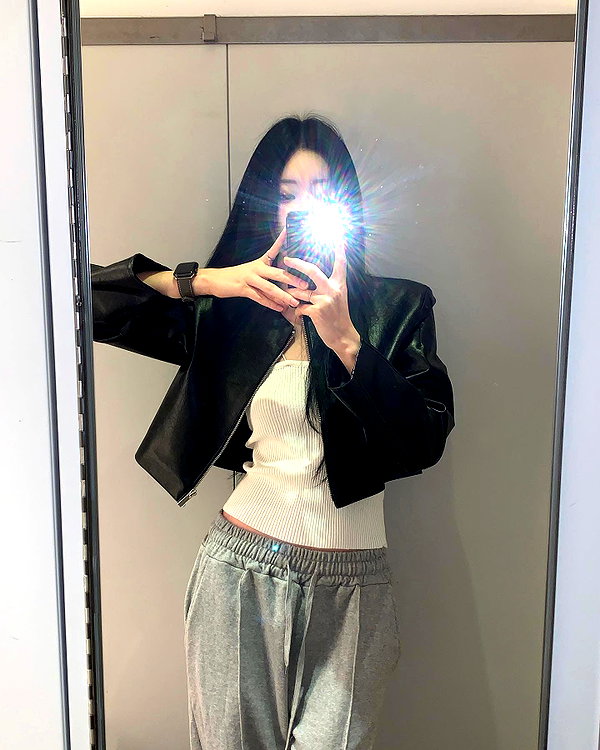daxbin instagram image archive image