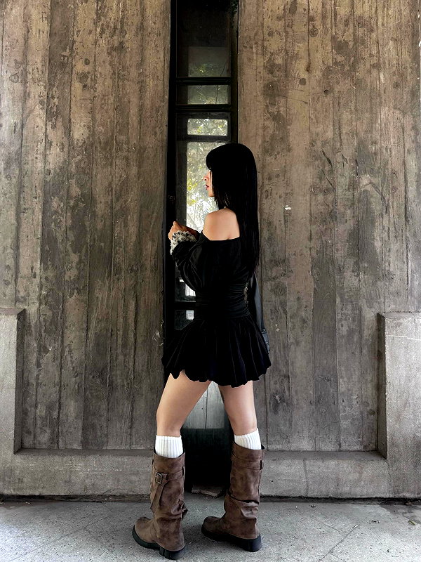 connie.01j instagram image archive image