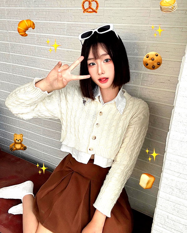 lai_931201 instagram image archive image