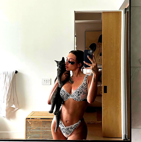 staskaranikolaou instagram image archive image
