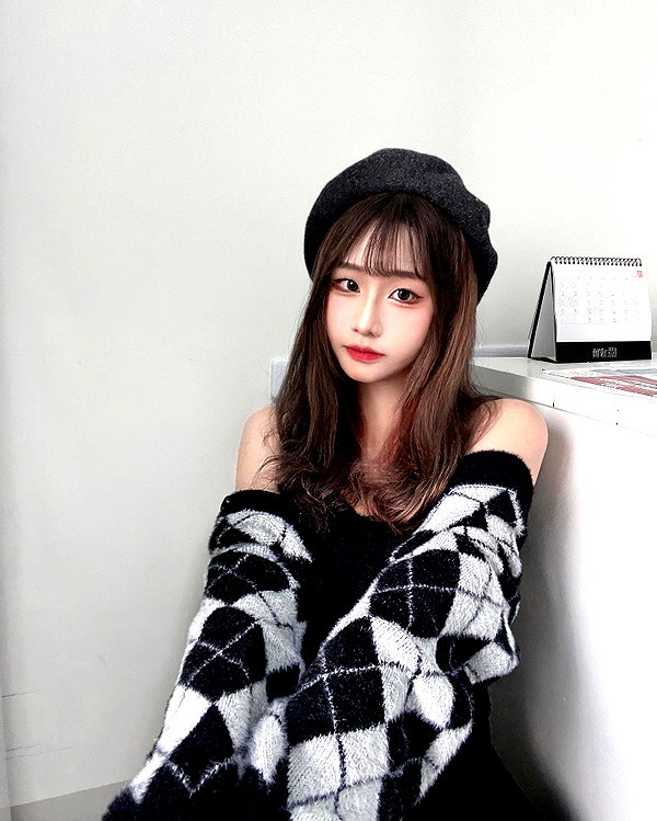 lai_931201 instagram image archive image