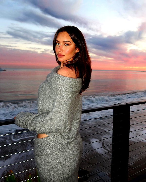 staskaranikolaou instagram image archive image