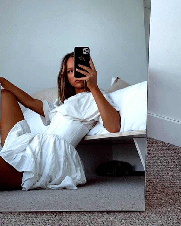 olivia.mathers instagram image archive image