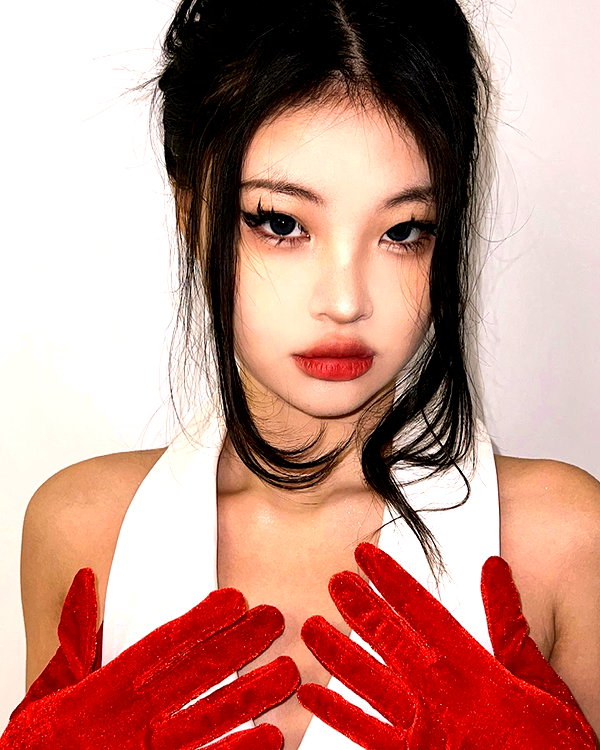 ll.lu1s instagram image archive image
