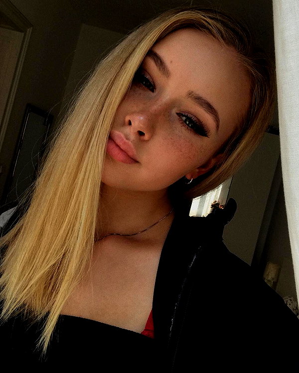 lilih instagram image archive image