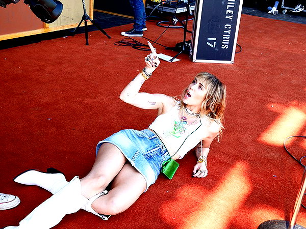 mileycyrus instagram image archive image