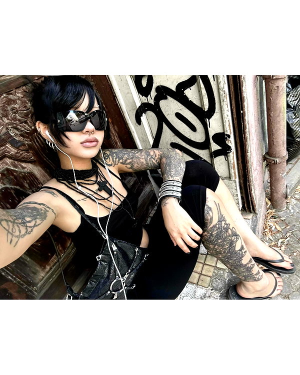 biohazard.g1rl instagram image archive image