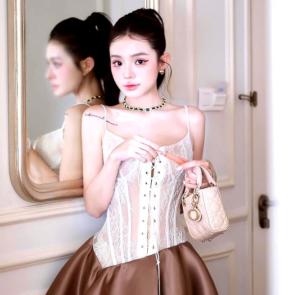 lyhythuedoxinh instagram image archive image