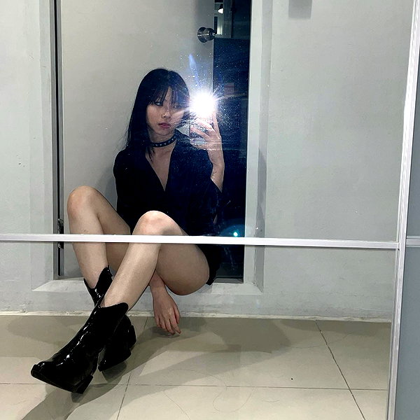 the.q.felicia instagram image archive image