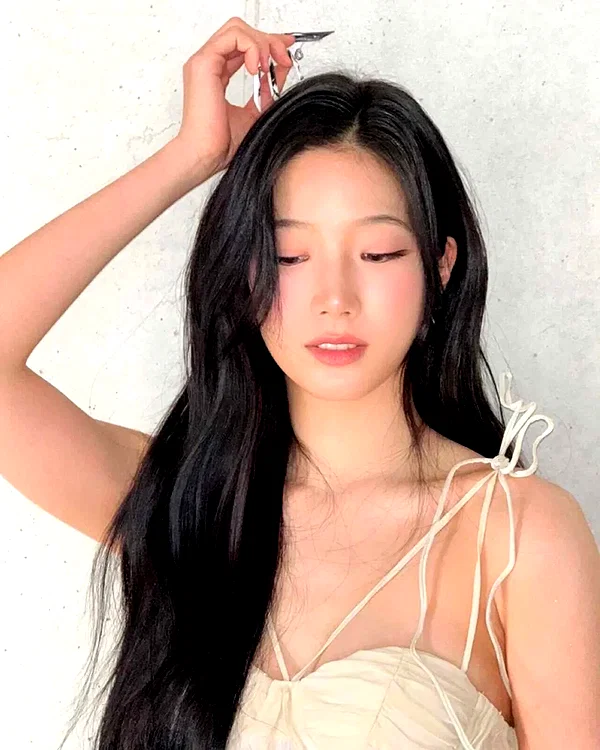 zuhazana instagram image archive image