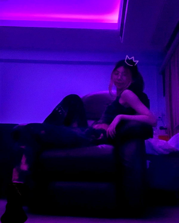 Archived image from @the.q.felicia on Instagram