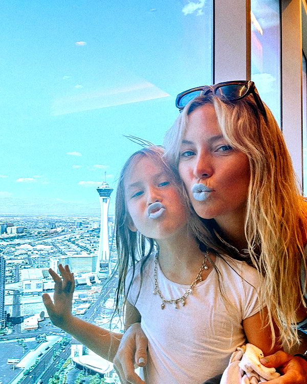 katehudson instagram image archive image