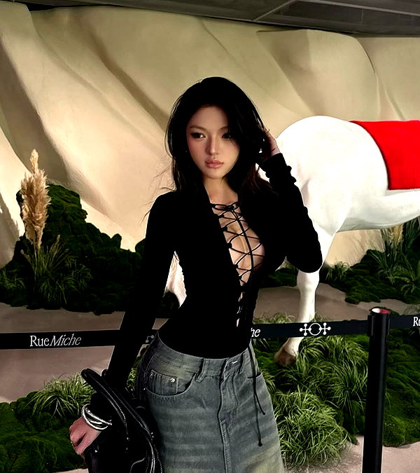 lyhythuedoxinh instagram image archive image