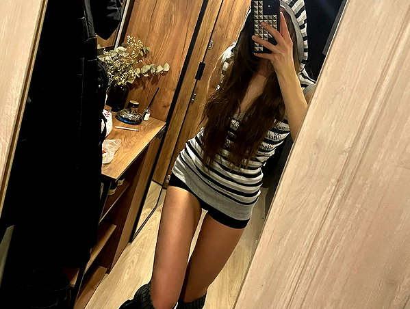 vivvvvvvvvvvvvvvvvvvvvvv instagram image archive image