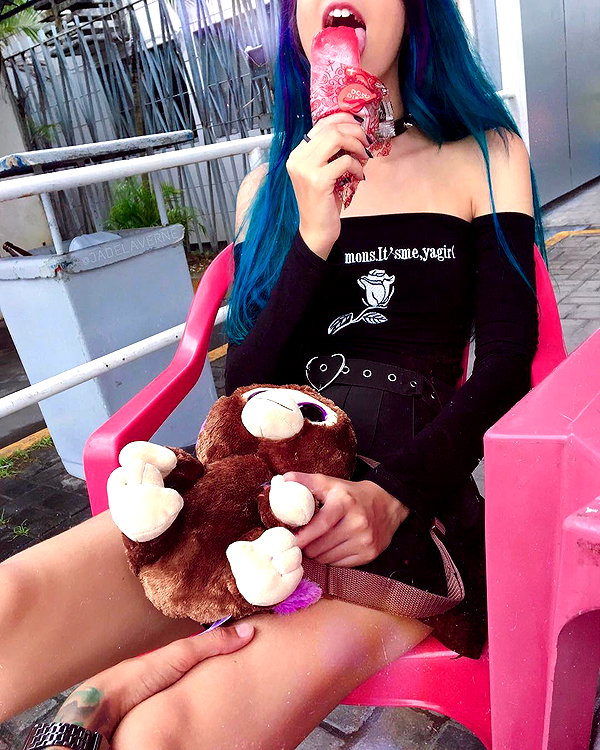 jadelaverne instagram image archive image