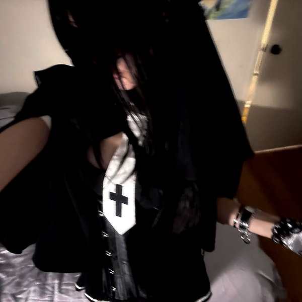 sainttfawn instagram image archive image