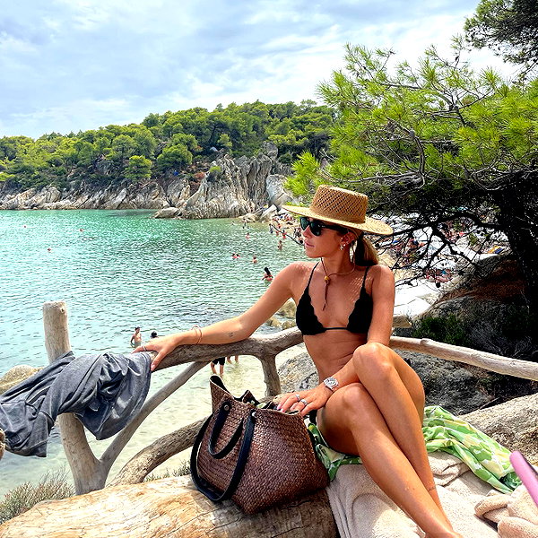 annezivi instagram image archive image