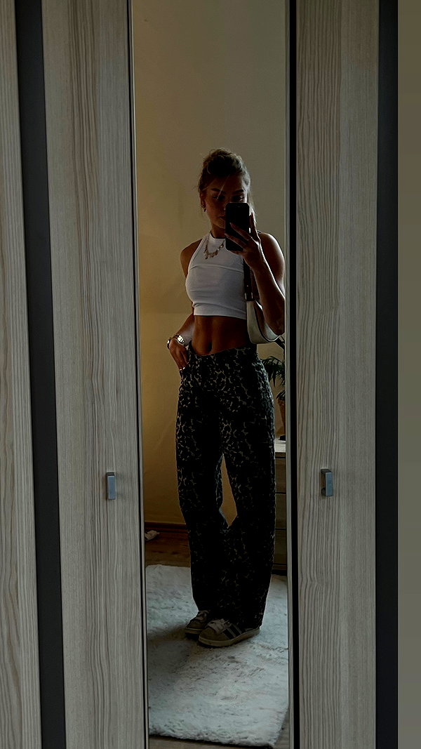 danamrts instagram image archive image