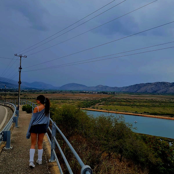 __yaheli_ instagram image archive image