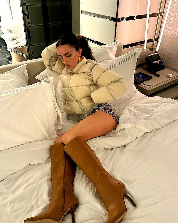 ellachristo instagram image archive image