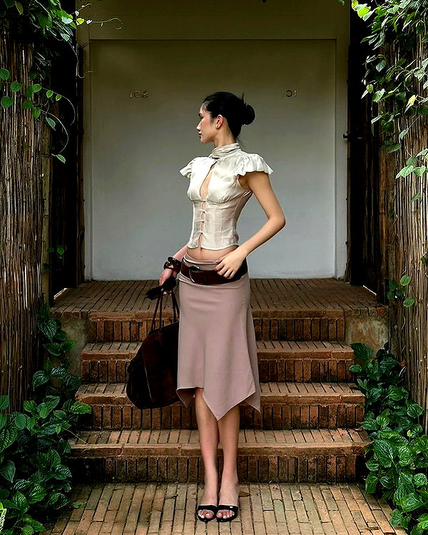 fair_mua instagram image archive image