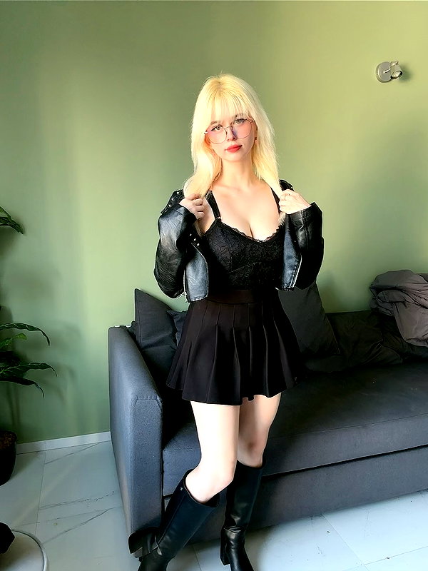 lulymakima instagram image archive image