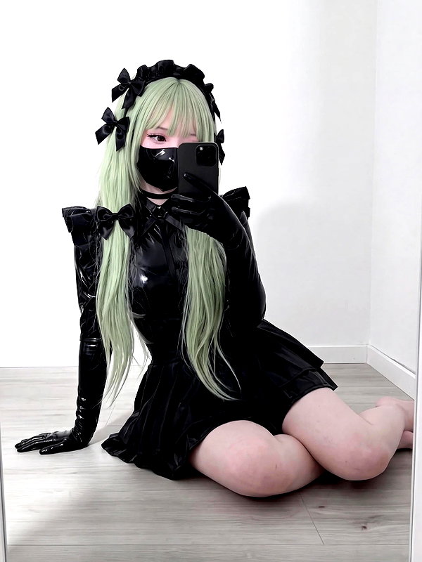 waifufaee instagram image archive image