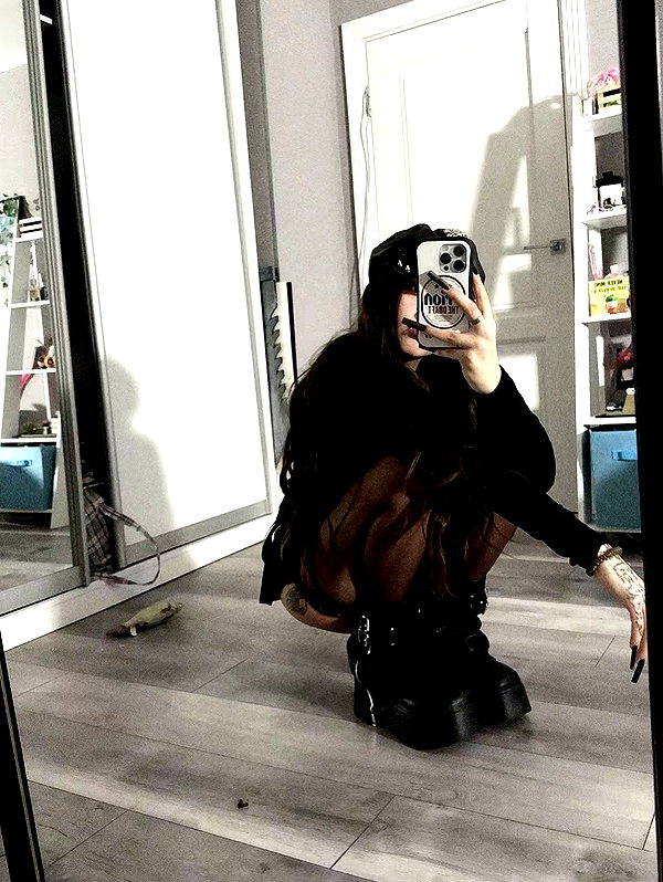 itsnokiiia instagram image archive image