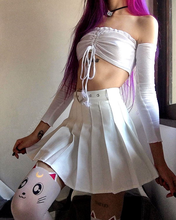 jadelaverne instagram image archive image