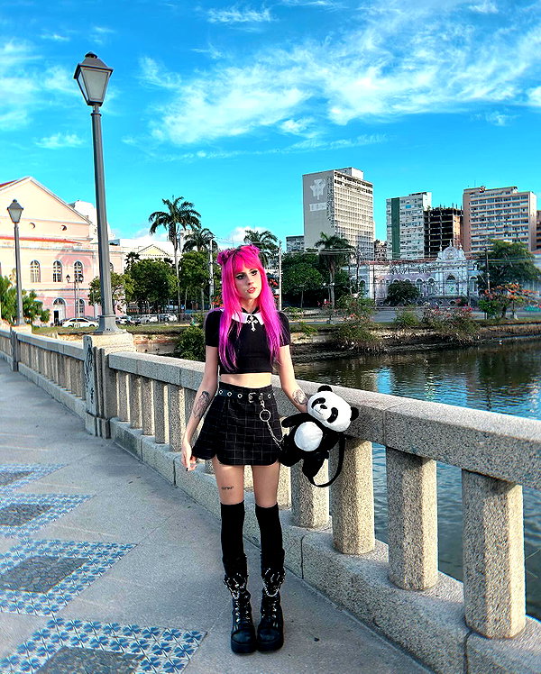 jadelaverne instagram image archive image