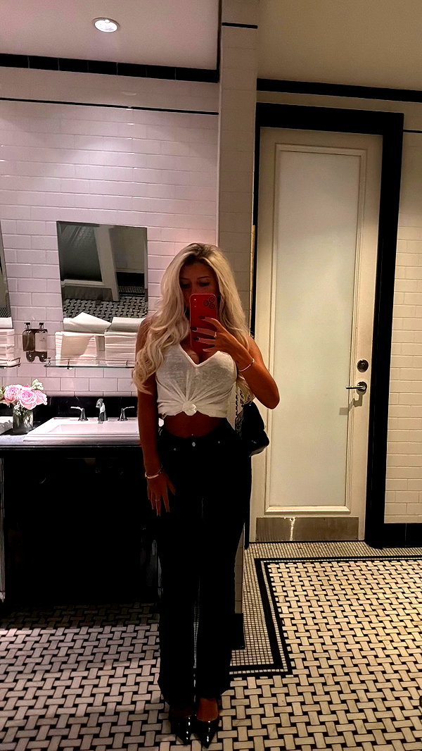 noa.burshtein instagram image archive image