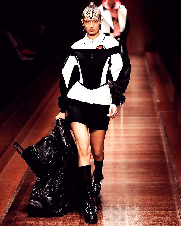 gigihadid instagram image archive image
