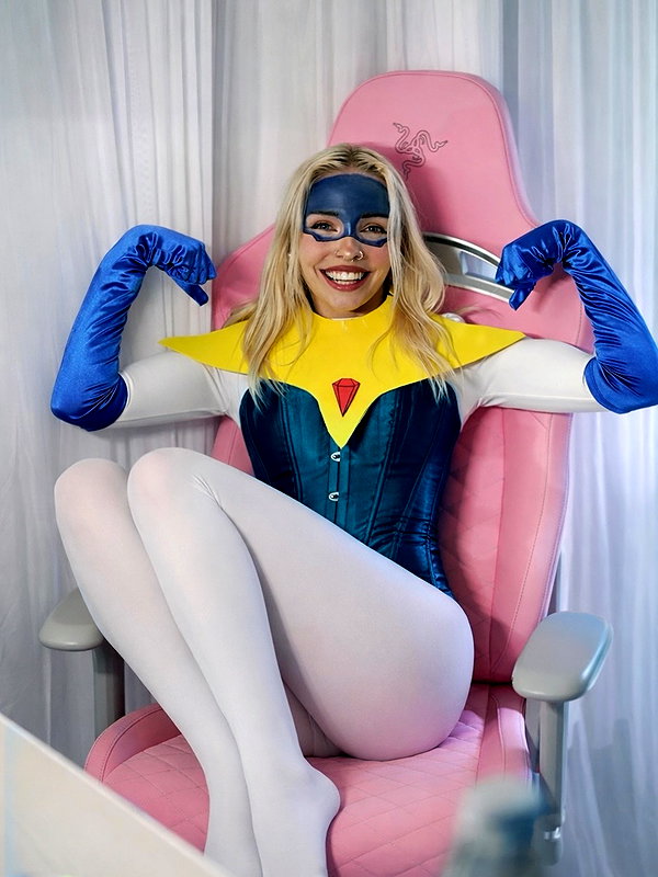 peachtoot.plz instagram image archive image