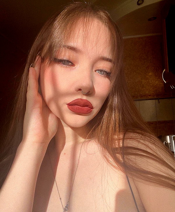 vslunz instagram image archive image