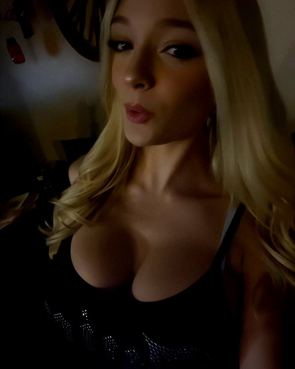 avadxwns instagram image archive image