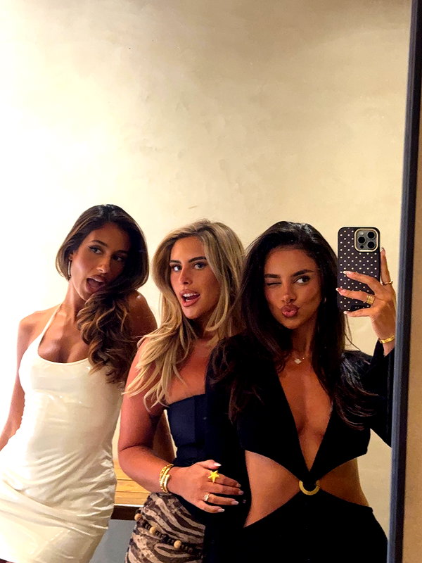 godbless_jess instagram image archive image