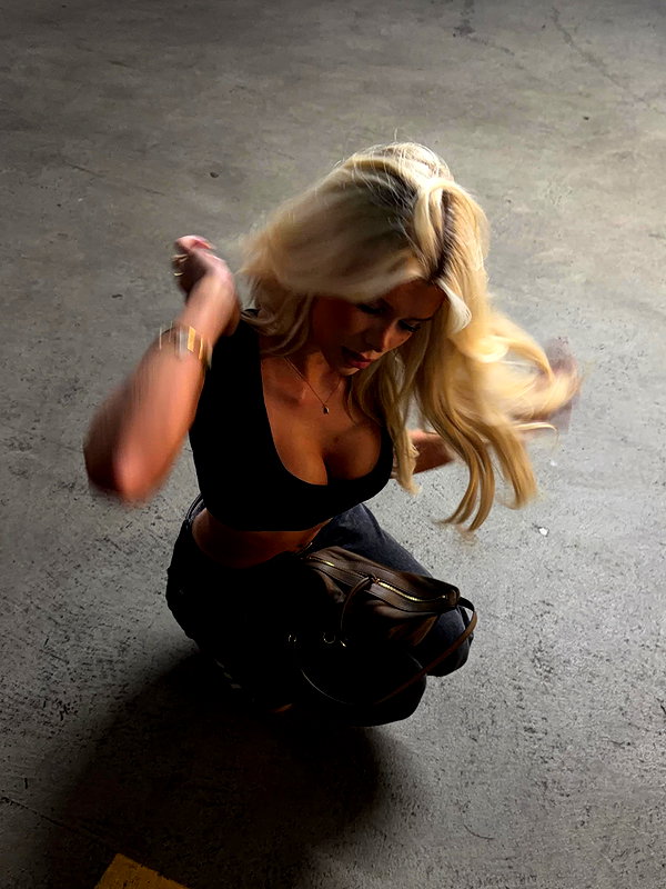 sophiecharlotth instagram image archive image