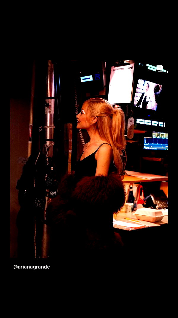 arianagrande instagram image archive image