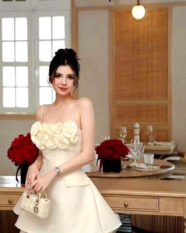 lyhythuedoxinh instagram image archive image