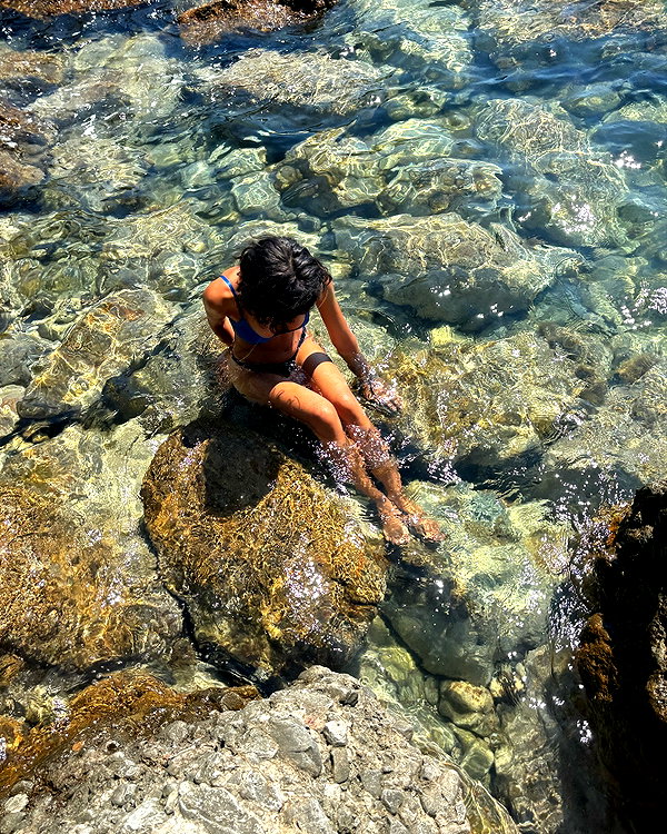 devalluna instagram image archive image