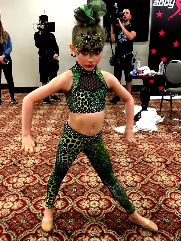 ellianawalmsley instagram image archive image
