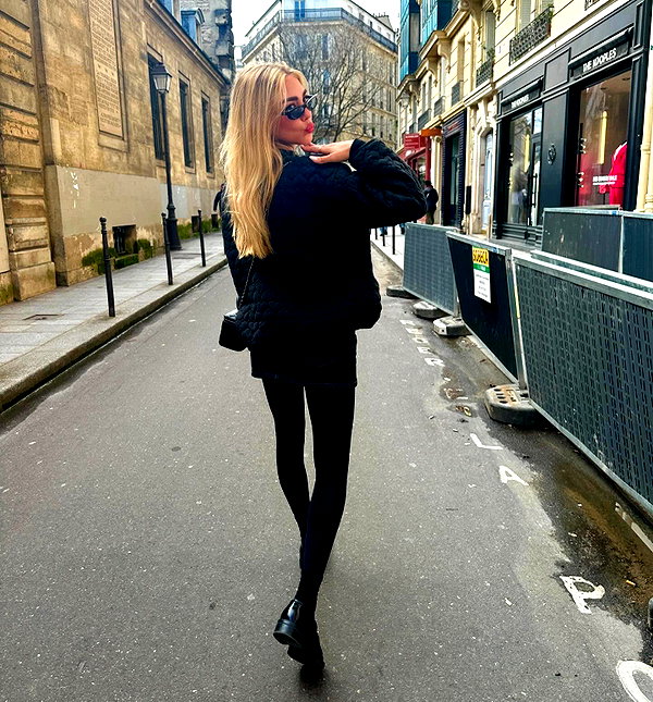maya.keyy instagram image archive image