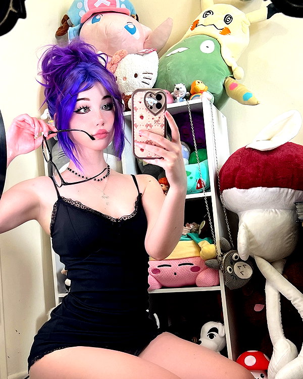 danielle.mercedie instagram image archive image