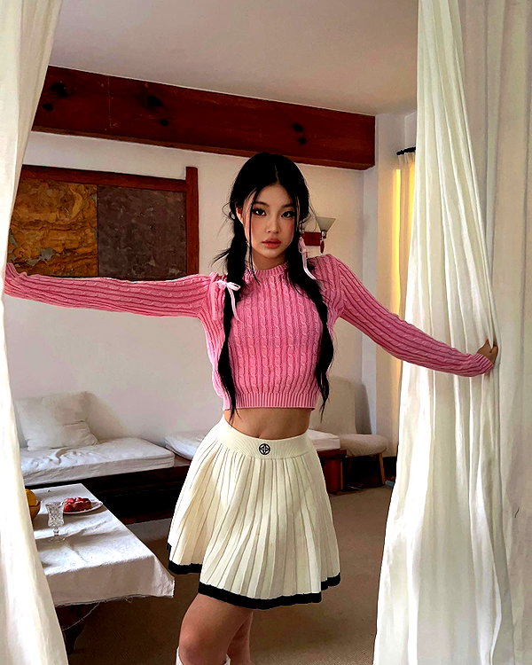ll.lu1s instagram image archive image