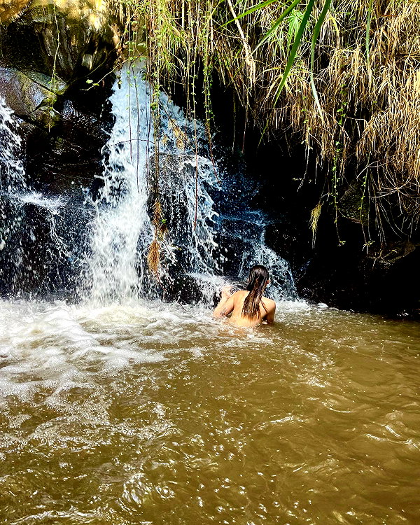 eva_romanovski instagram image archive image