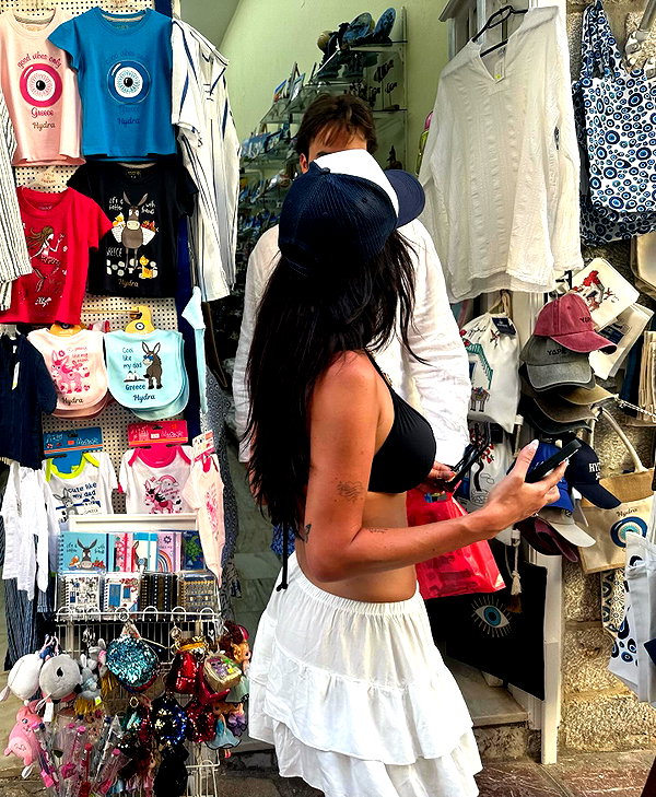staskaranikolaou instagram image archive image