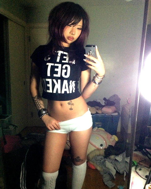 lovemeize instagram image archive image