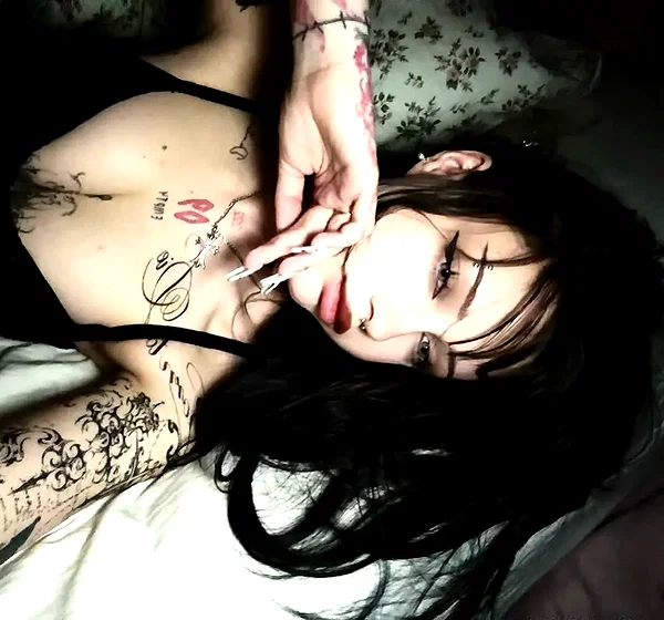 stressedoutnana_ instagram image archive image