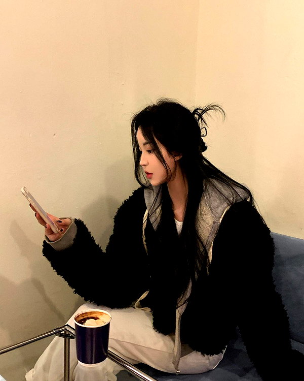 daxbin instagram image archive image